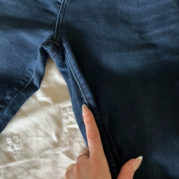 True Religion Becca jeans - Picture 4 of 7